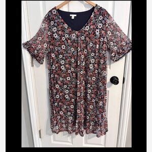 18-20W Floral Shift Dress